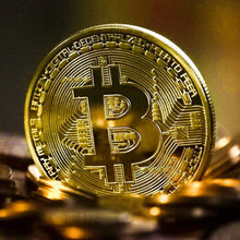 Load image into Gallery viewer, Gold Plated Physical Bitcoins Bit Coin BTC With Case Gift Physical Metal